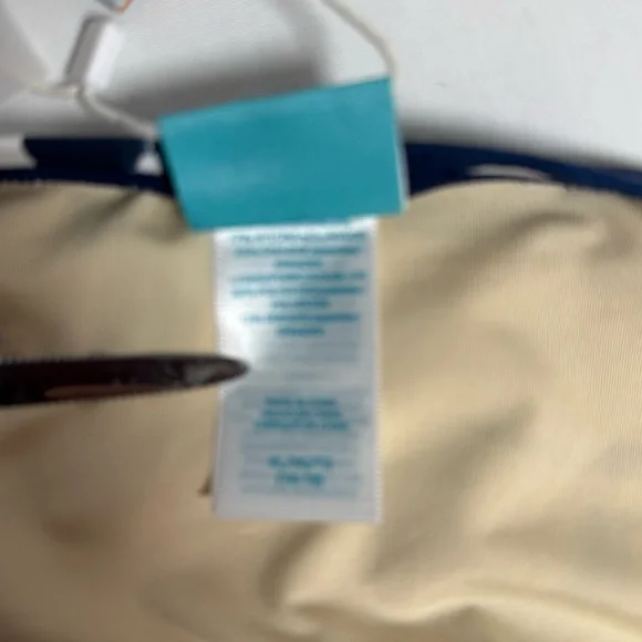 Women’s Floral 1pc Swimwear by Coastal Blue Sz XL (16-18) NWT - Picture 7 of 13